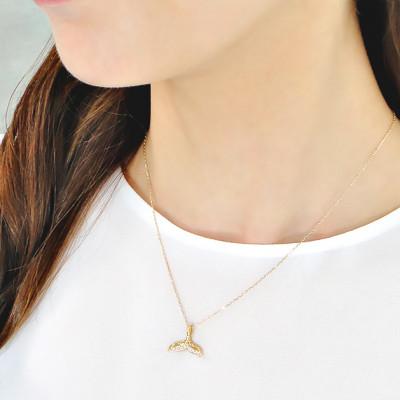 ふるさと納税 韮崎市 ネックレス K18YG イエローゴールド クジラ ダイヤ ハワイアン彫刻 【f204-k18yg】 |  | 02