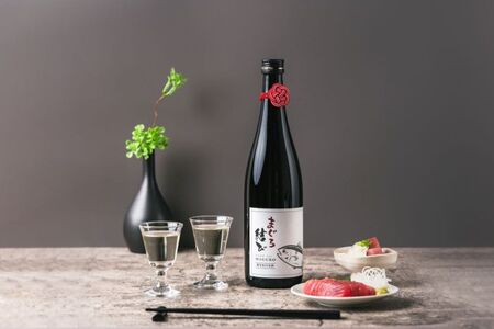 峯の精 まぐろ結び 720ml × 1本 | 純米大吟醸 日本酒 お酒 アルコール ロック 冷酒 人肌燗 ギフト 穴太商店 君津市 千葉県