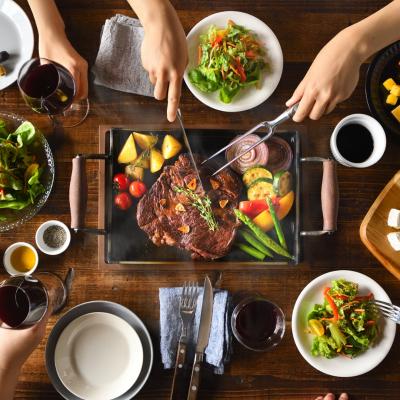 ふるさと納税 三条市 [大人の鉄板] 鉄板大(蓋付き)&ナイフ・フォークセット  IH対応 【079S006】 |  | 03