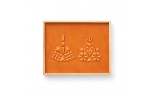 colm ひな人形 キャメル「本革を立体成型してつくった現代のインテリアに馴染むひな人形」