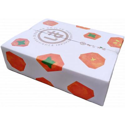 ふるさと納税 佐渡市 【先行予約】高級おけさ柿赤秀 2L(8玉) <まるはおけさ柿> |  | 03