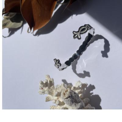 ふるさと納税 藤沢市 Flower & Leaf Bangle　レディースМサイズ |  | 02