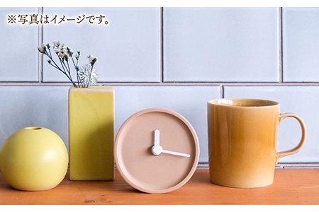 【美濃焼】タイルの手作り時計 Colon:natural だいだい 置き時計 【杉浦製陶】[TAO032]
