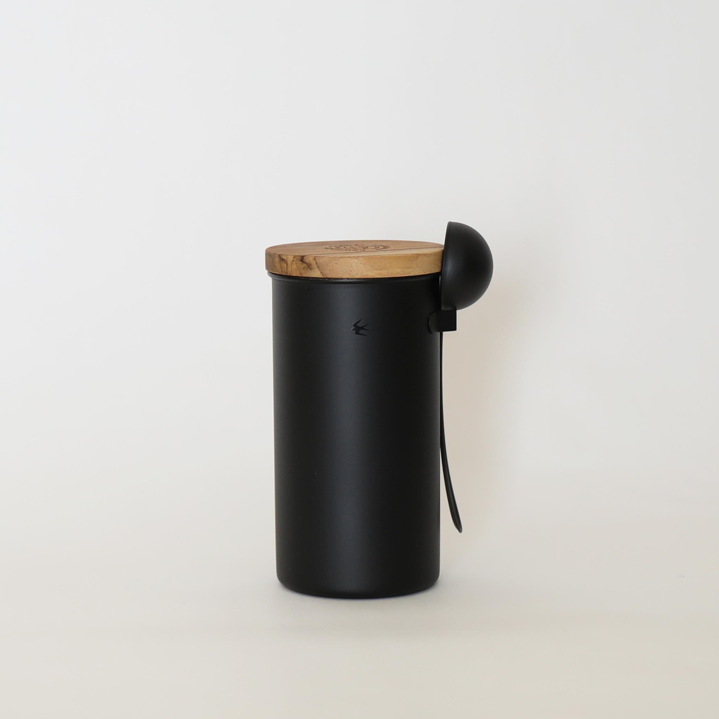
グローカルスタンダードプロダクツ TSUBAME Canister / Hook & Measuring spoon / マットブラック 【 GLOCAL STANDARD PRODUCTS キャニスター スプーン コーヒー 日本製 新潟県 燕市 燕三条 】
