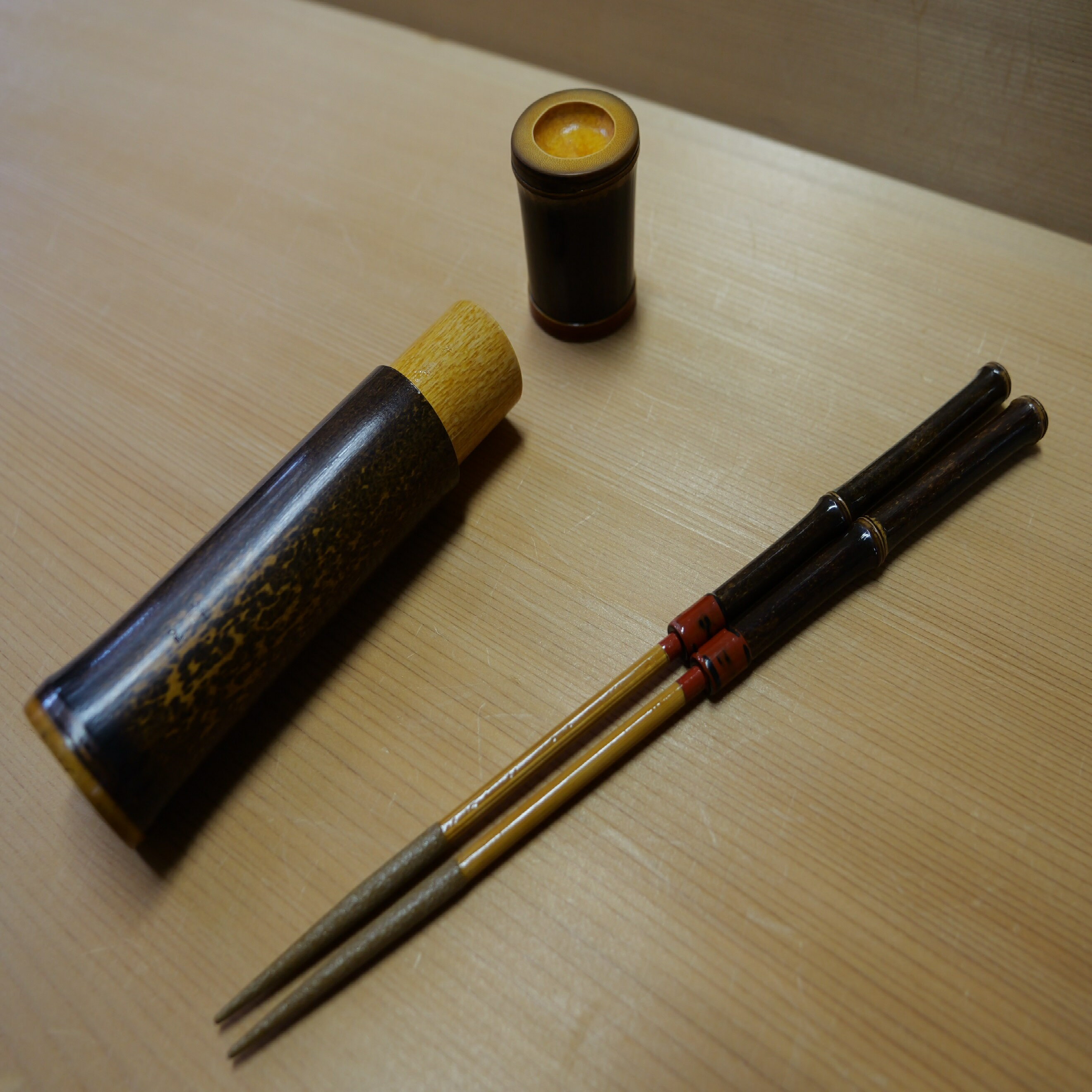 【ふるさと納税】竹甚工房　黒竹（クロチク）箸（2本継）（1）（010_5017）