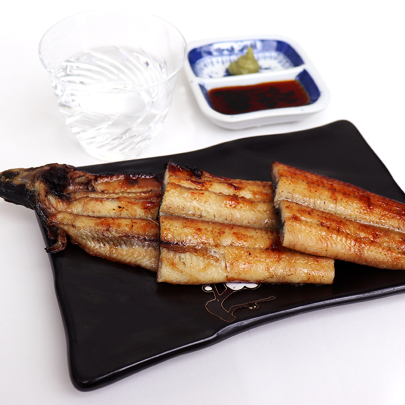 【土用の丑の日までにお届け】国産 うなぎ白醤油焼き3尾 せいろ蒸し 備長炭仕上げ 先行予約 G1853c