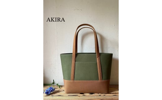 【AKIRAオリジナル】【マツコの知らない世界 で紹介されました！】大きなトートバッグ レディスショルダータイプ カーキ帆布×茶色帆布【2025年7月以降順次発送】 A4対応 大きい 大容量 軽量 軽い 横型 日本製 キャンバス 肩掛け 通勤 通学 上質 カジュアル オシャレ シンプル レディース カバン 鞄 バック