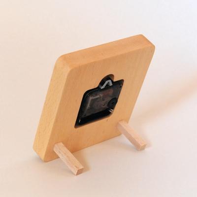 ふるさと納税 下呂市 しかくい時計【レーザー】掛け時計/置き時計【ビーチ材使用・オイル仕上げ】大鹿野工房【89-8】 |  | 02