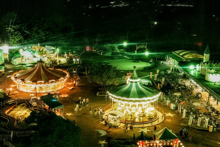 【要予約】夜のゆうえんち(日本モンキーパーク) 4時間貸切りプラン(200名まで)｜遊園地 テーマパーク 犬山 観光 体験 見どころ スポット イベント 貸切 ファミリー 旅行 社員旅行 愛知 岐阜 