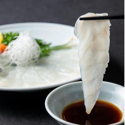 ふるさと納税 松原市 玄品の国産とらふぐ　お刺身〔てっさ(ふぐ刺し)〕・お鍋〔てっちり(ふぐ鍋)〕セット (2人前) |  | 02