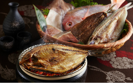 玄界灘の恵 干物8種盛りセット / 佐賀県 / 丸福水産 [41AOCS009]