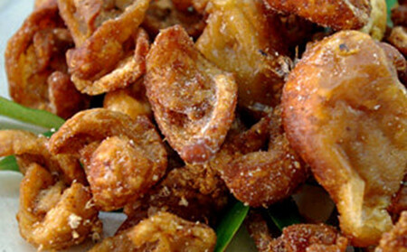 【広島名物珍味】とり皮ガーリック風味（13g ×30袋）｜広島名物 逸品 手羽元 手羽中 ガーリック風味 常温保存 おつまみ ギフト プレゼント 贈り物 広島県 尾道市