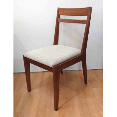 
                  ＜2脚セット＞ダイニングチェア　ニード　ウォールナット無垢　大川家具(福岡県)【1460421】
                