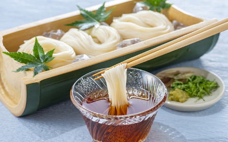  M-AA40.【緒環印】三輪素麺 文殊の糸20束（1kg）紙化粧箱入り（B-1）