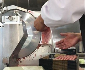 【A5～A4等級！】モモ すき焼き・しゃぶしゃぶ用 300g 吉富町/株式会社チクゼンヤ [BGAP002] 福岡県