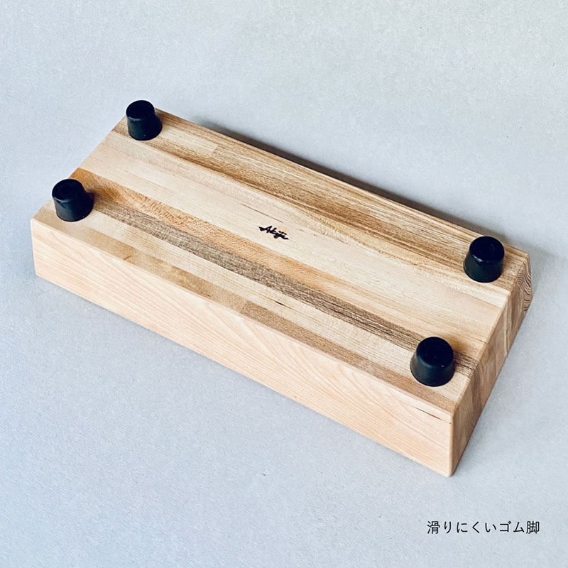 ペットフードテーブル　carving S 2連　ペット用品 ごはん台 食器台 無垢材 猫 犬 ネコ イヌ ペット 食器台テーブル フードスタンド インテリア 雑貨 日用品 木製 エサ台 皿 給水 おし