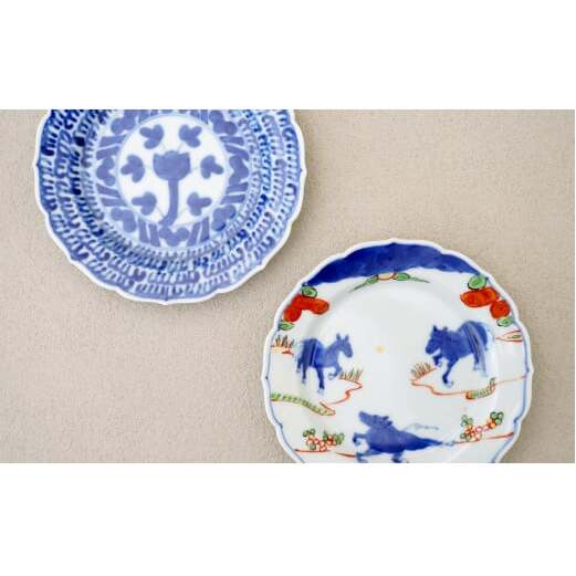 有田焼 13cm 輪花小皿 2柄セット（ 染付石垣 / 天啓赤絵群馬図）【福珠窯】食器 うつわ 器 お祝い 取り皿 菓子皿 古典柄 A35-316_イメージ5