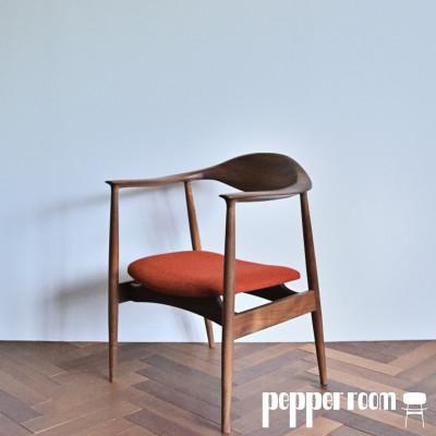 ふるさと納税 小野市 アームチェア　ウォールナット　オレンジ