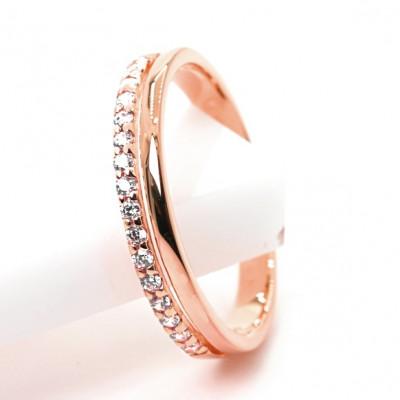 ふるさと納税 笛吹市 重ね付け風ダイヤモンドリング 0.12CT　R 3971DI-R　#13 |  | 01