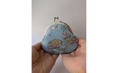 財布 《和裁士手縫い》正絹小紋のがま口財布（小） 小銭入れ 小物入れ 小紋柄 着物生地 小ぶり がま口 木綿の無地 ビンテージ着物 手縫い 一点もの アップサイクル 大田区 東京都