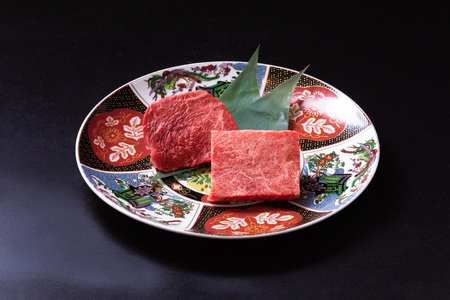 【年内発送】【冷蔵】松阪牛 赤身と霜降りステーキ 70g×2枚 年内配送可