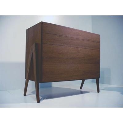 ふるさと納税 大川市 BoraChest ウォールナット材・オイルフィニッシュ(4段チェスト)mufactory