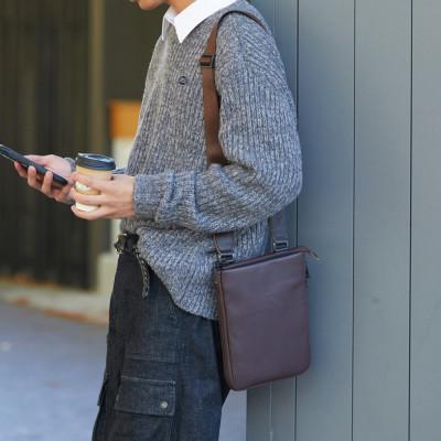 ふるさと納税 豊岡市 豊岡鞄 L.E.D BITES HORSE ショルダーバッグ B301T ブラウン