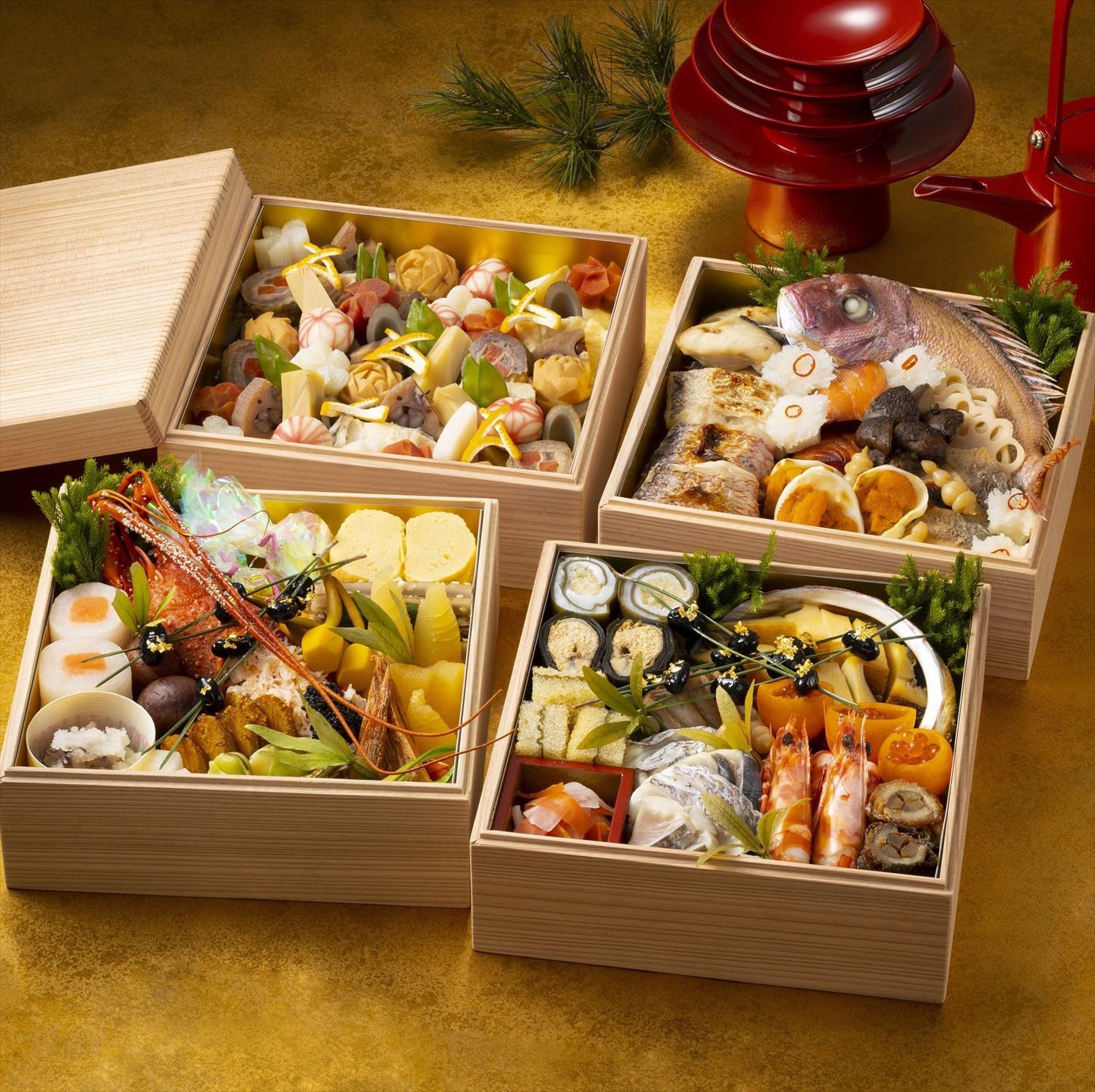 香川讃岐の地で79年の歴史。料亭二蝶のおせち料理「慶」四段 5～6人前 372013_CY014