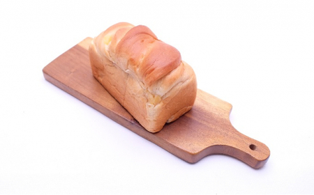 今金産春よ恋使用！北海道ミルク・フルーツ・アップルブレッド3種セット 朝食 朝ご飯 朝ごはん トースト 食パン パン 食品 北海道 今金町 F21W-465