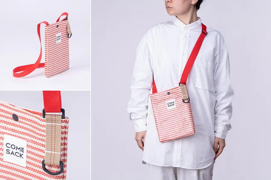 幸せをはこぶお米のふくろ　カムサックミニサコッシュRR　ライスレジン　レッド/バッグ ばっぐ 米 米袋 ライスレジン こめ コメ 可愛い サステナブル 便利  内ポケット 手作業 北日本製袋 岩手県 