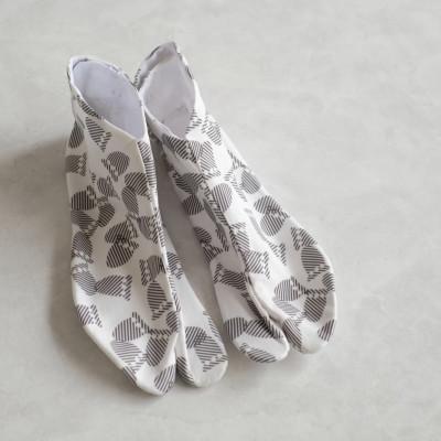 ふるさと納税 丹波篠山市 青山足袋(半足袋、商標登録済こはぜ2枚付き)カラー:白色　(23.0cm)