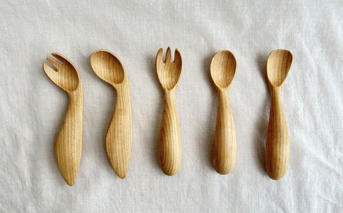 
                  北海道産 天然木の手づくり ベビースプーン＆フォーク 5本セット【受注生産】《厚真町》【木工房TANAKA】 ベビー ベビー用品 出産祝い 誕生祝い ギフト プレゼント ニューボーン 赤ちゃん スプーン 木製 天然木 カトラリー 日用品 雑貨 食器 北海道 [AXAU008] 20000 20000円
                