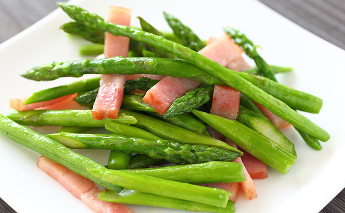 【2026年5月中旬～発送】北海道 富良野産 露地 グリーン アスパラ 2Lサイズ 約1kg (NORTH FUN) 野菜 新鮮 直送 朝採り アスパラガス 道産 北海道 ふらの