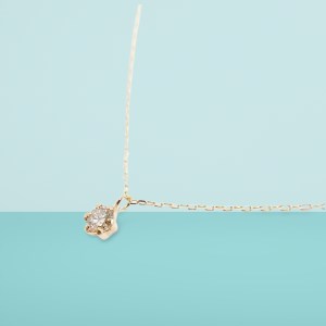 【ふるなびWEEK対象】１０金イエローゴールド製 １粒 ダイヤモンド 0.08ct プチネックレス 【1449551】