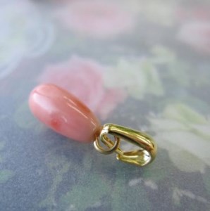 珊瑚職人館の珊瑚 ペンダントA 粉アクセサリー 粉アクセサリー