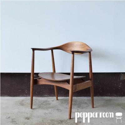 ふるさと納税 小野市 アームチェア  ウォールナット プライウッド/ウォールナット材