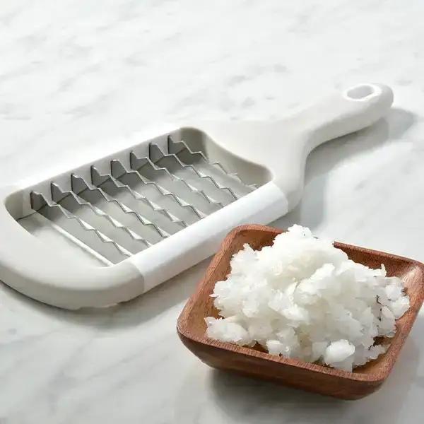 大根おろし器 ザクザク！ステンレスおにおろし おろし金 食洗器対応 [leye] 調理器具 便利おろし金 ステンレスキッチンおろし器 燕三条製 おろし器 キッチン用品 滑らかおろし金 【010P158