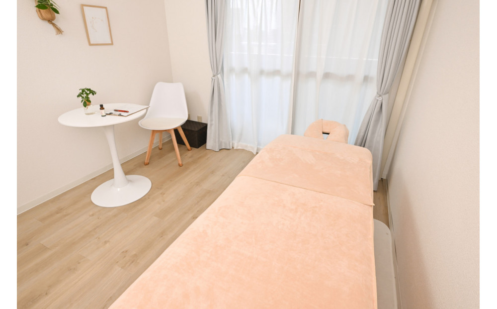 まるごと美容（美容鍼＆美容パック）　