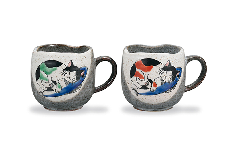 ペアマグカップ　ねこ 民芸品 工芸品 雑貨 キッチン雑貨 キッチン用品 食器 コップ 猫柄 動物 