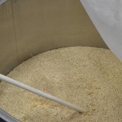 ふるさと納税 佐世保市 麦焼酎「ぎんた」25度1.8L3本　バナナのような華やかでフルーティーな香りと軽快な味わいの麦焼酎 |  | 03