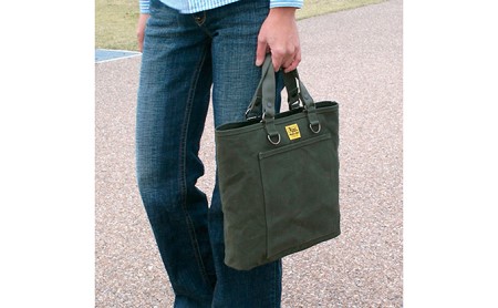 ちょっと小ぶりなFree Free Tote　バンナイズ 帆布 グリーン トート バッグ  耐久性 お散歩 買い物 お出かけ