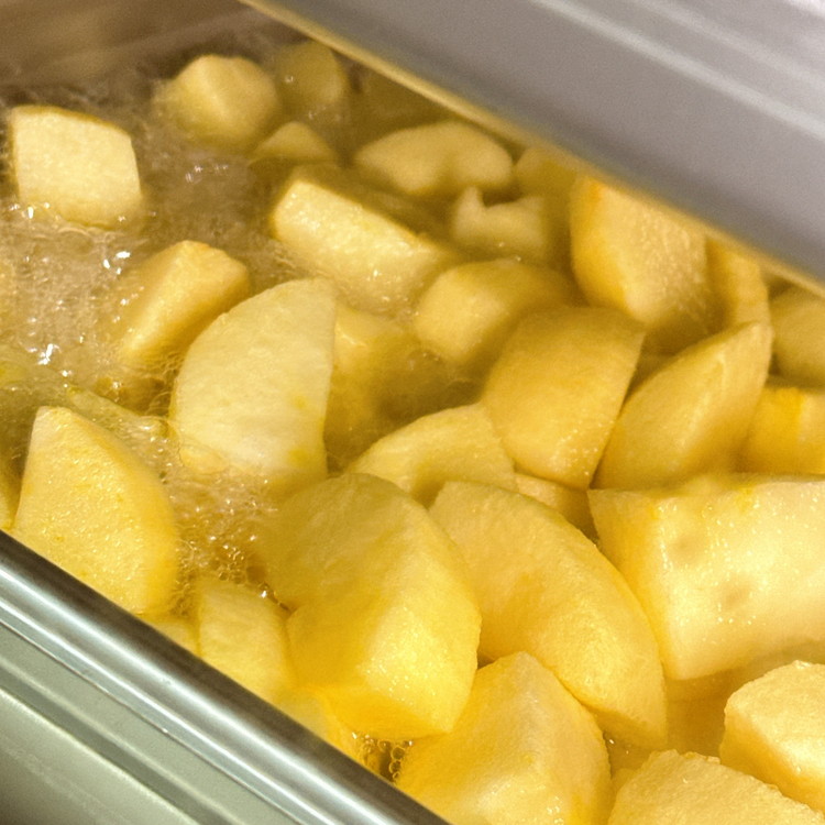 りんごが主役！りんごをほおばる『napple pie』6個入り