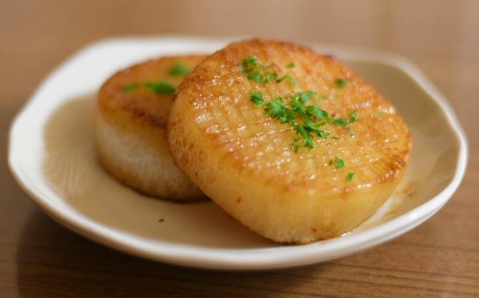 シンプルに焼いて大根ステーキにもおススメです。