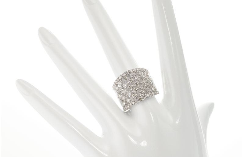 ARC-EN-CIEL プラチナ ダイヤリング（計 3.0ct）【鑑別書付き ジュエリー プレゼント ギフト ファッション アクセサリー 贈り物 贈答 お祝い 記念日】 J007-1