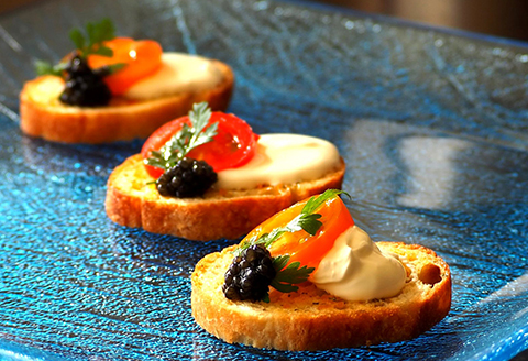 【桐箱入り】【ギフト】HEIKE CAVIAR 椎葉産 キャビア 60ｇ 【宮崎県 椎葉村】 チョウザメ 【世界三大珍味×日本三大秘境】