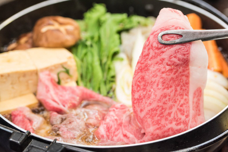 佐賀牛 肩ローススライス しゃぶしゃぶ用 400g A5 A4【期間限定 希少 国産和牛 牛肉 肉 牛 しゃぶしゃぶ 肩ロース】(H085185)