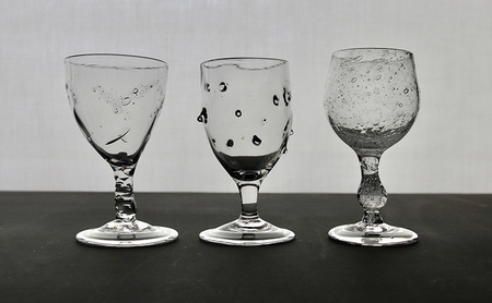 作家おまかせ お楽しみ ワイングラス ペア  (同シリーズのペア)ガラス 加工品 ペアグラス 透明 宙吹き 吹きガラス コップ 硝子 手作り 工房 作品 食器 酒器 工芸品 雑貨 一点もの プレゼント