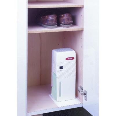ふるさと納税 土浦市 押入れ用除湿機　QS-101 |  | 02