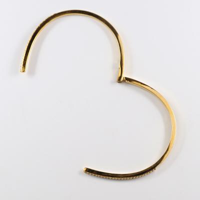 ふるさと納税 甲府市 K18 天然ダイヤモンド ブレスレット PJB027 |  | 01