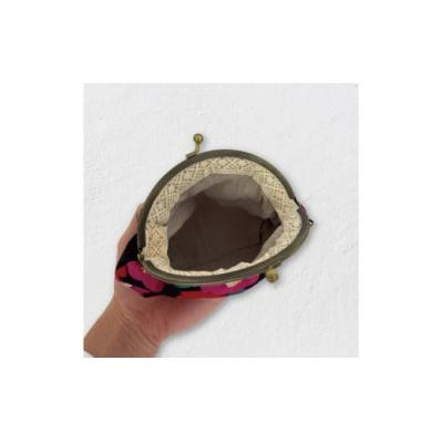 ふるさと納税 小松島市 がま口 ポーチ 椿 ハンドメイド 四国 徳島 小松島 かまぐち つばき |  | 02